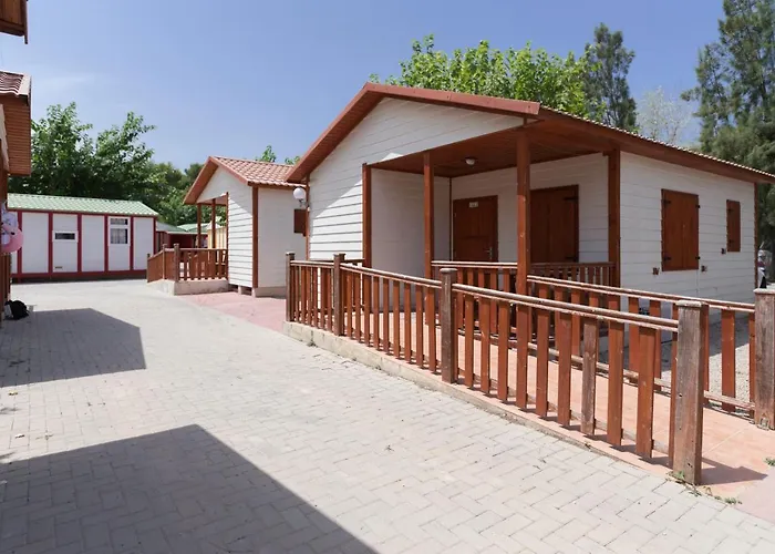 Llanos Кемпінг 3*